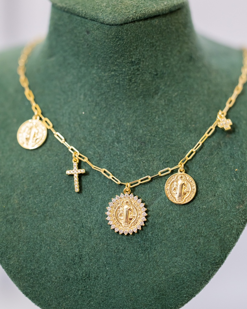 Collar Multi Dijes San Benito