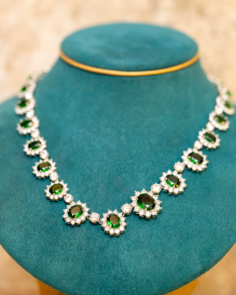 Collar Piedras Verde y Clear