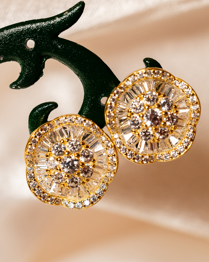 Arete Flor Cristales Wavy Dorado