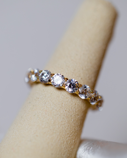 Anillo Eternity Grande Dorado